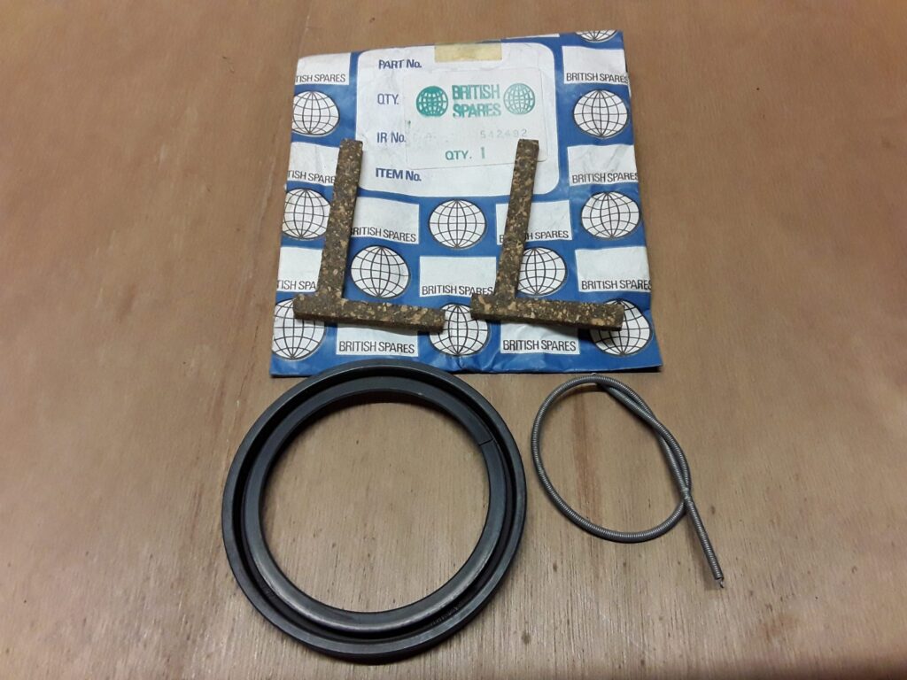 542492 Oil Seal Kit Rear Main