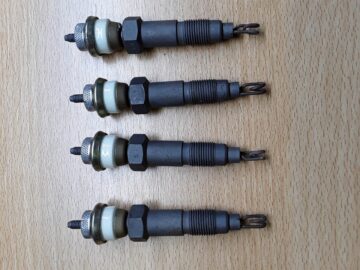 568335-4 Glowplug Diesel 1956-1984 (set van 4)