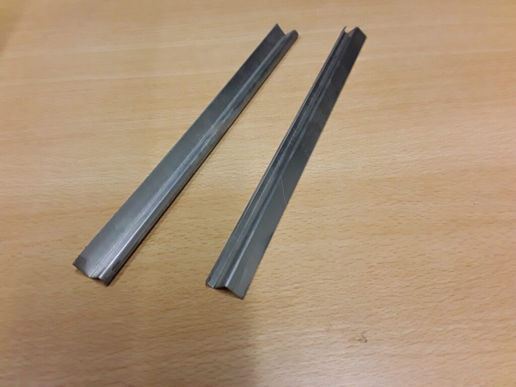 330202 Filler Strip Door Top
