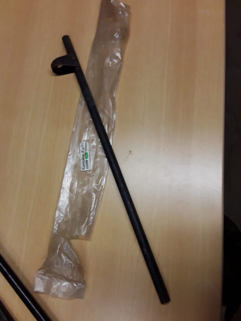 NRC4609 stuurstang met stuurdemper beugel