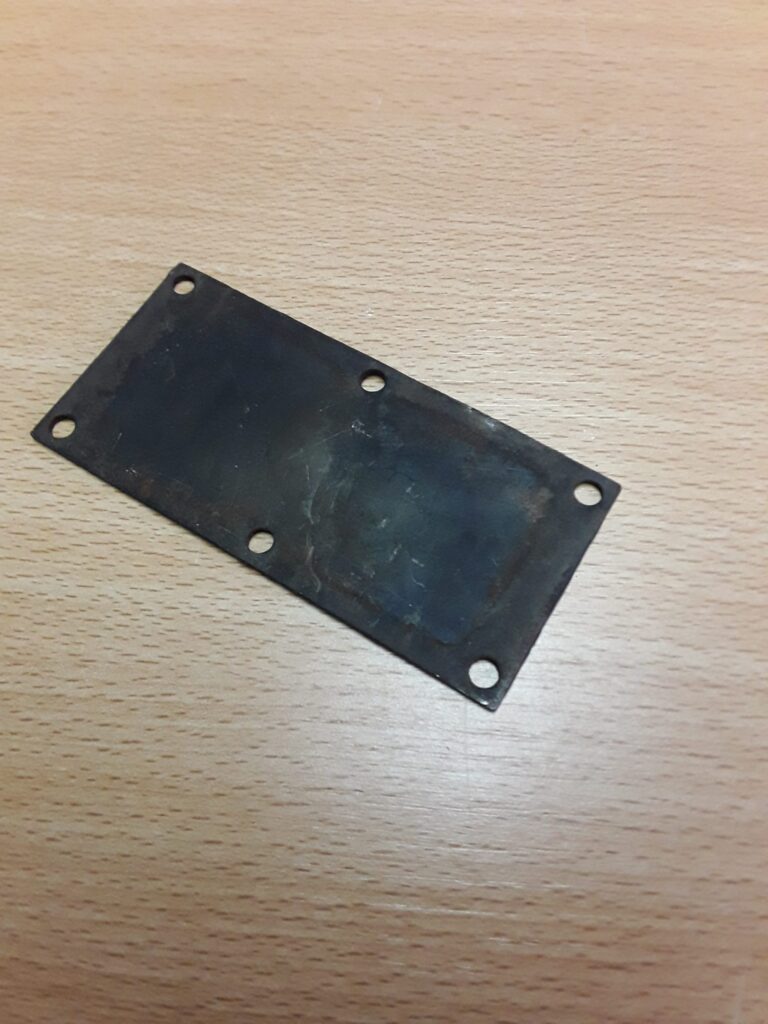 272713 Top Cover for Pedal Clutch and Brake Pedal (Used)