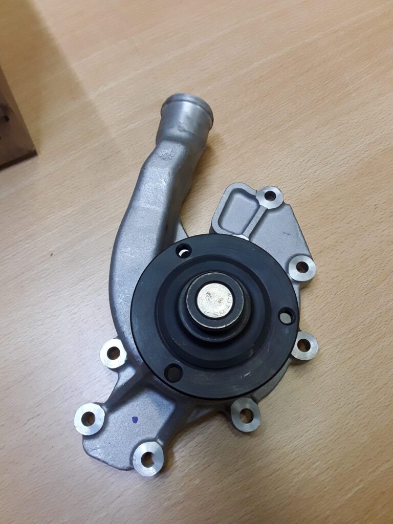 STC4378 STC1693 Water Pump V8