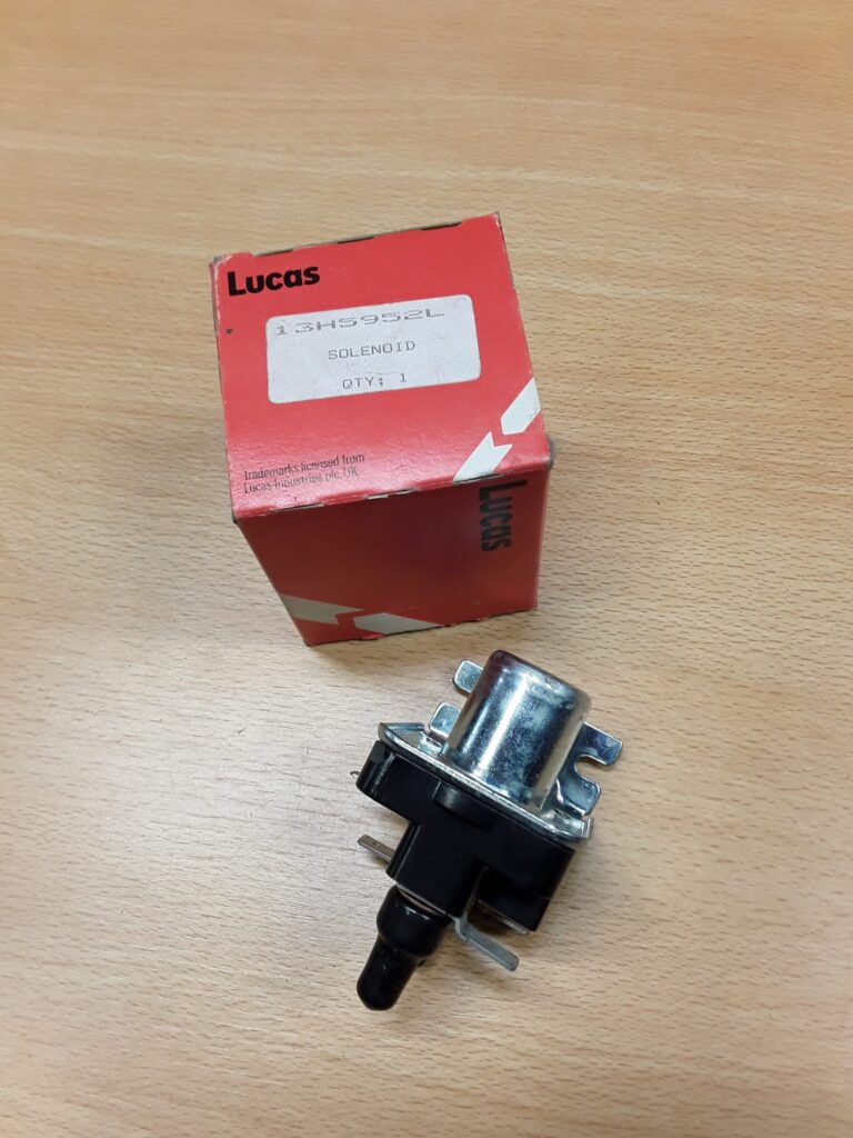 13H5952 startrelais 12 Volt