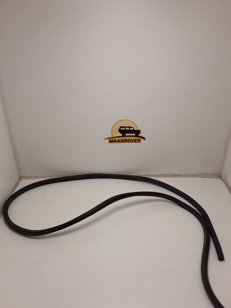 306289 / CHB500050 / chb500010 Filler Strip Rear End Window