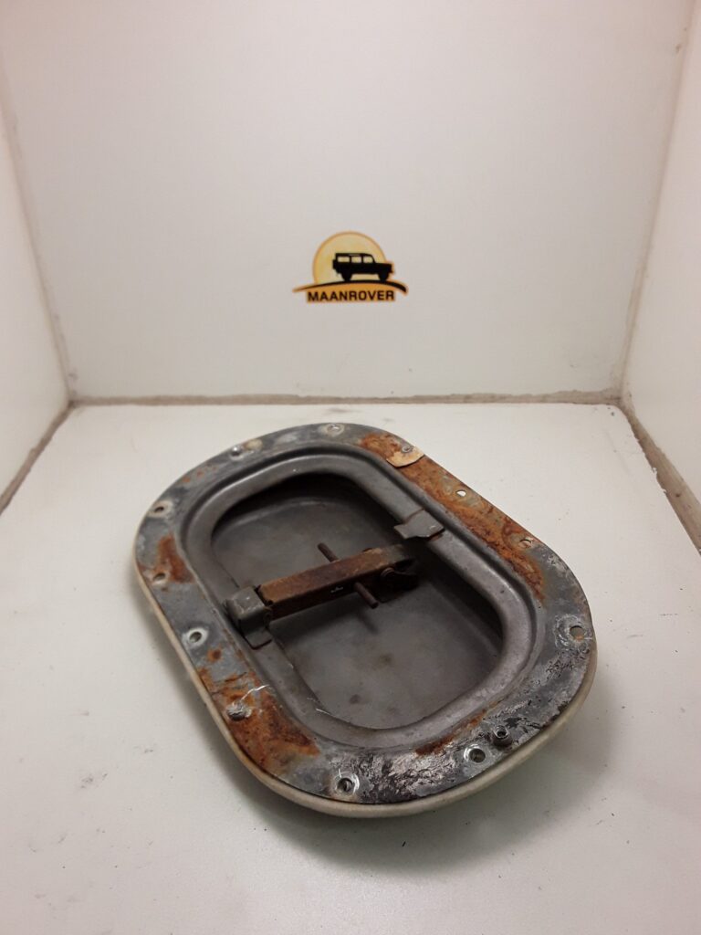 333863 USED Ventilator Assembley for Roof Lwb end rear 88 swb