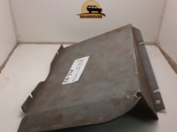 MRC2245 USED Rear Lamp Cover LH in Back Body Long
