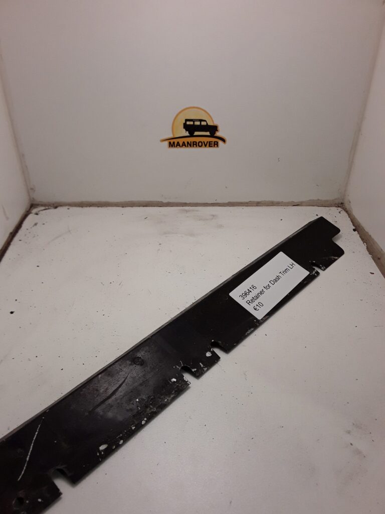 396415 MWC6254 Retainer for Dash Trim LH