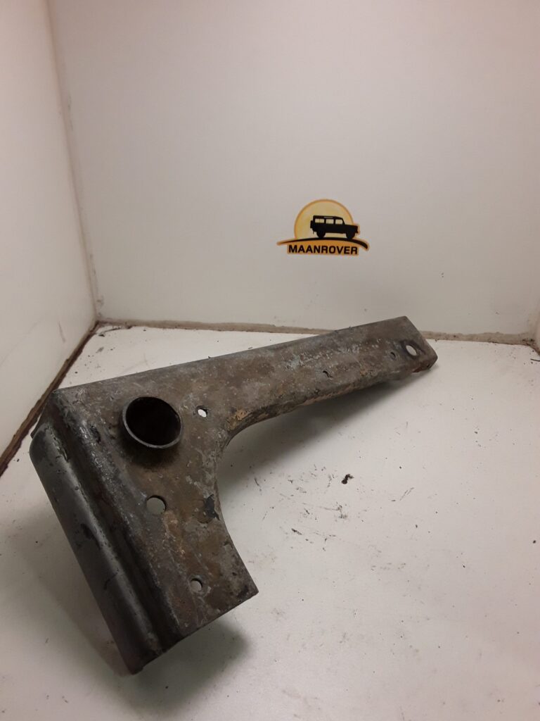 330315 USED Top Capping Rear Corner RH