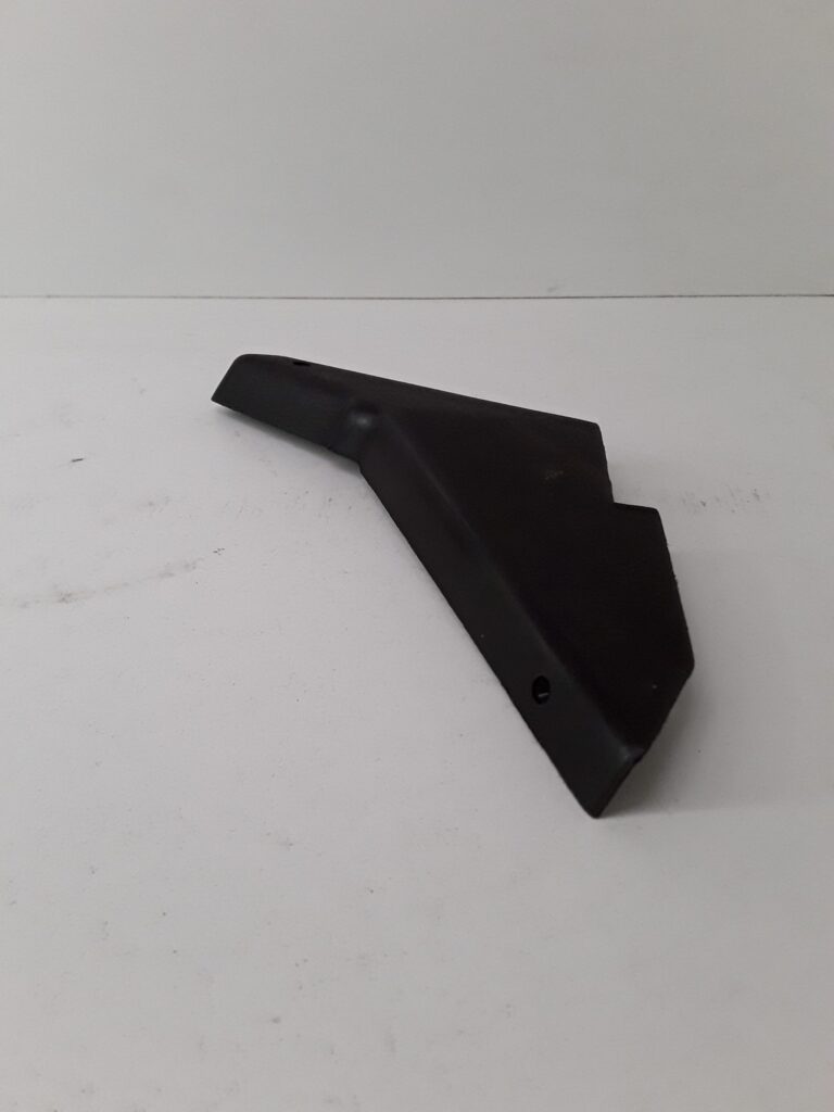 346679 Trim Panel End Dash RH LHD S3