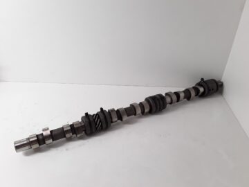 523139 + 274115/6/7 USED Nokkenas 6cylinder