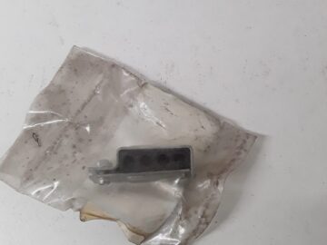 ERR282 STC1738 Genuine Clamp for 4 Injector Pipes 200/300 TDI