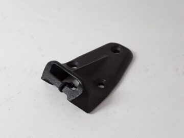 MRC9244 AHU710010 Hinge Bonnet 90-110 and 109 V8