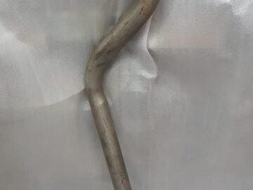 562785 GEX1381 Exhaust Pipe Intermediate 2.6 Litre