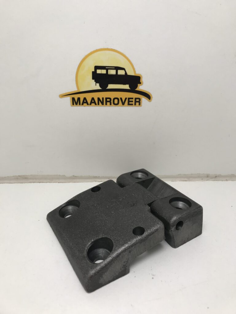 MXC8282 / 347362 Lower Hinge Door RH