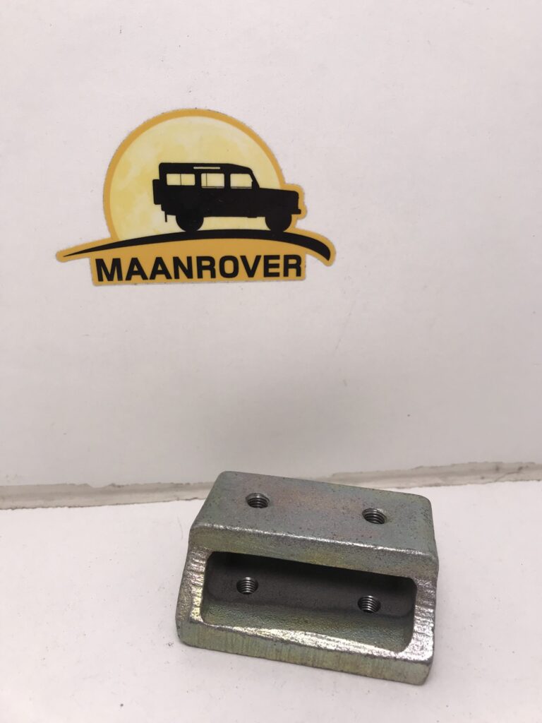 332943 Mounting Plate for Dovetail on Cargodoor gebruikt
