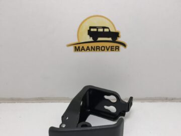 FSC10005 LHD Bonnet Release Assembly P38