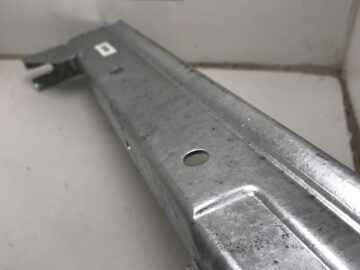 330380 Sill Rails RH