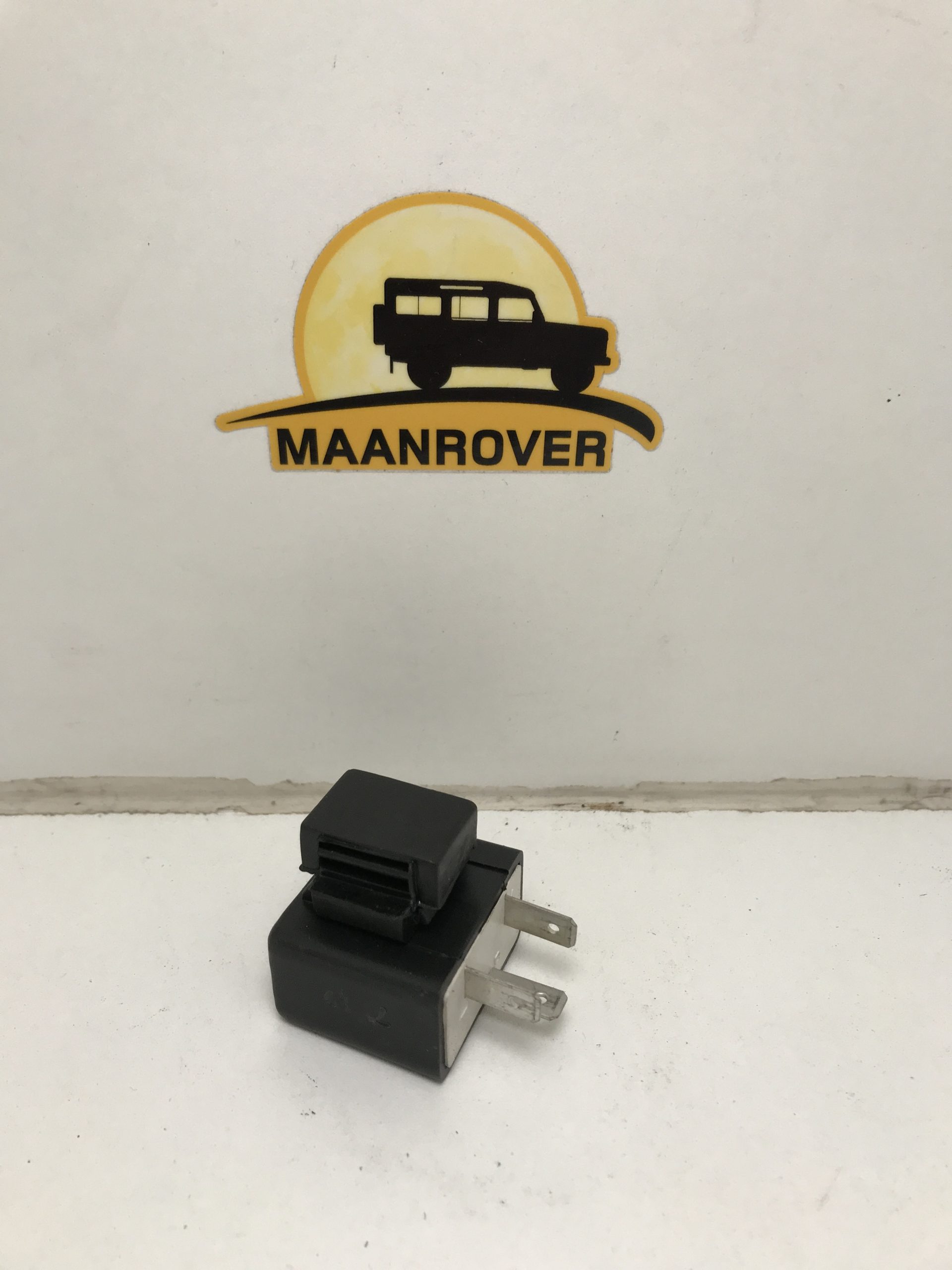 6385 / 88337 Universal Flasher Relay (not Land Rover) suitable for LED