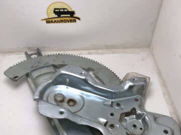 LR006373 Window Regulator Front RH