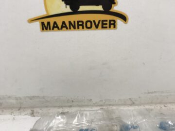 568689 Valve Guide Exhaust