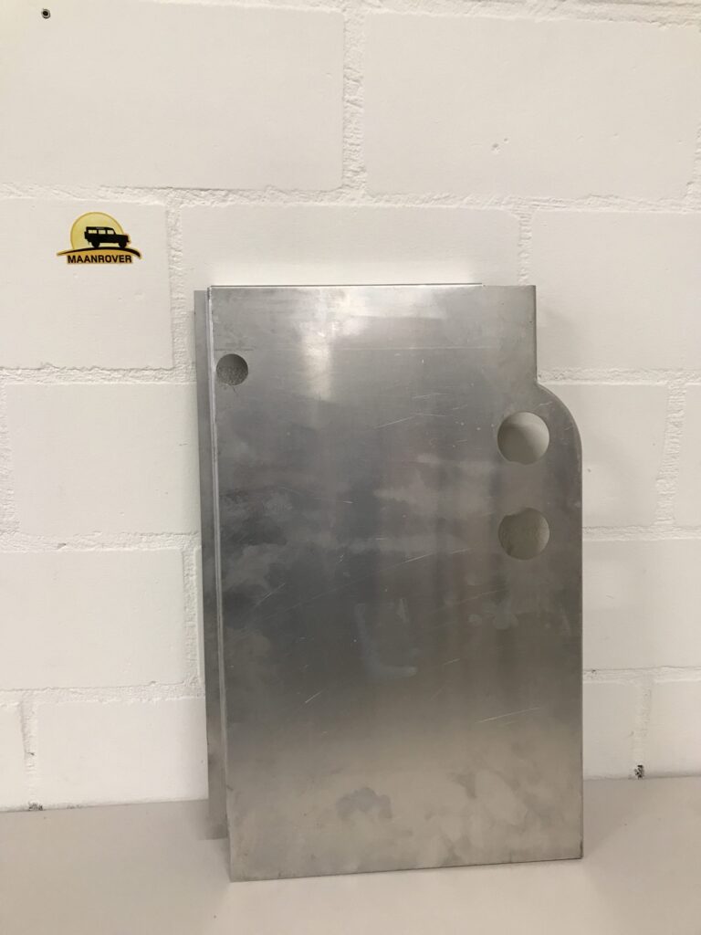 330248 Rear End Quarter Series 2&3 RH mtc4299