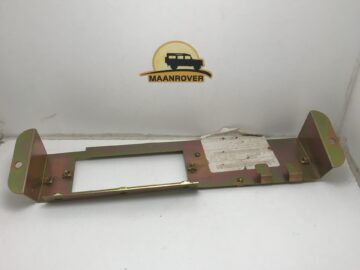 AMR3138 PRC8072 Fusebox Bracket