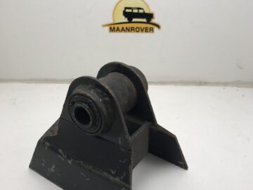 STC8284 SWB Rear Spring Hanger (with bush)